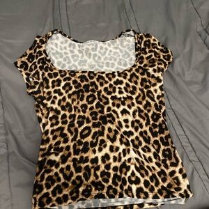 Leopard Print Short Sleeve Top